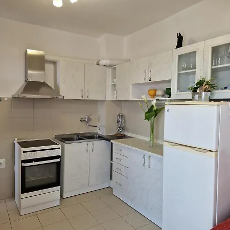 Apartment Angie 4 - Marjan Hill Apartamento *