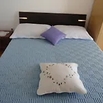 Angie 4 - Marjan Hill Apartamento *