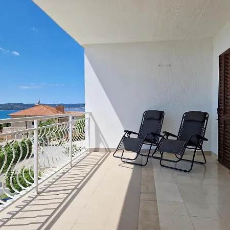 Apartment Angie 4 - Marjan Hill Split